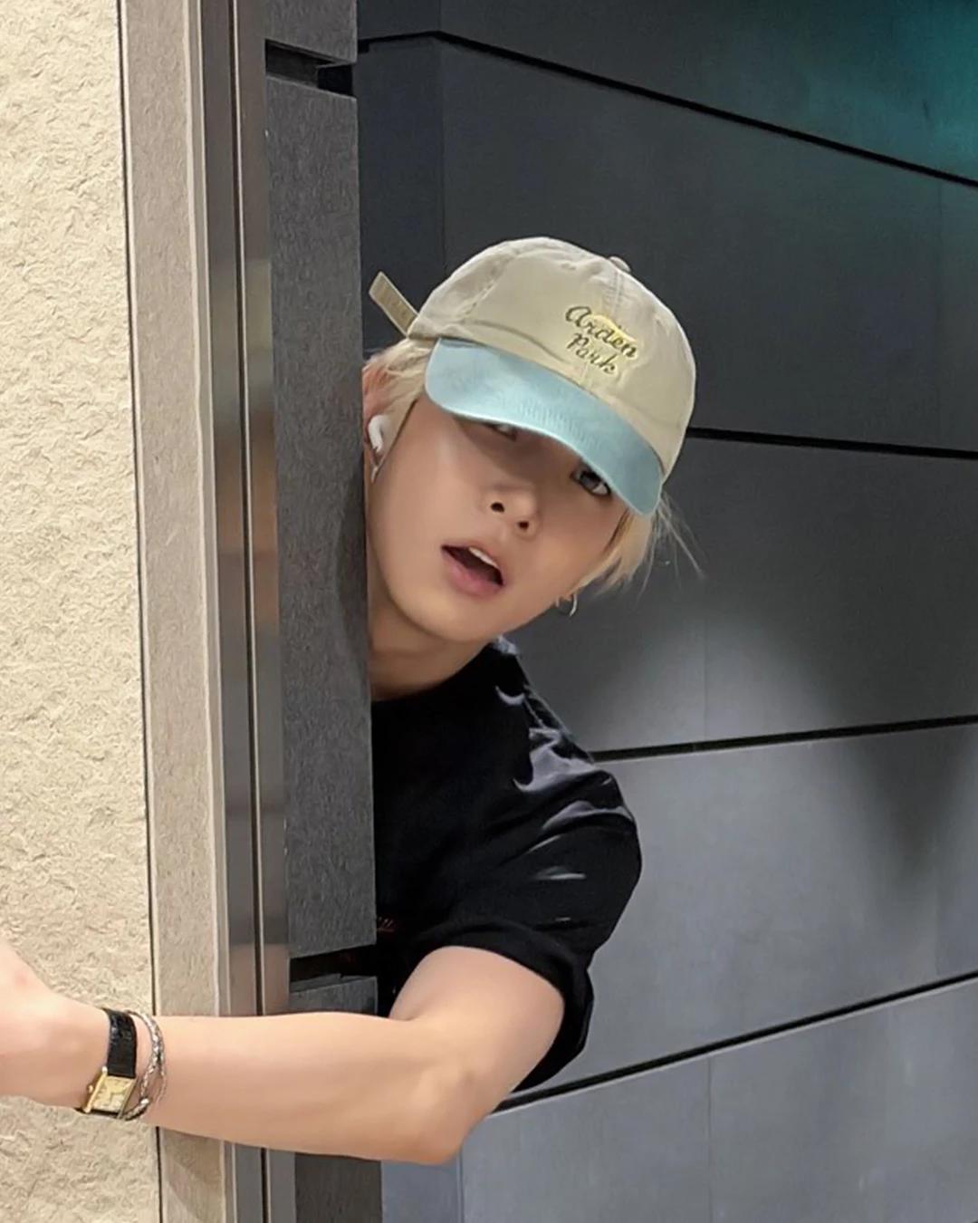 lee heeseung thumbnail