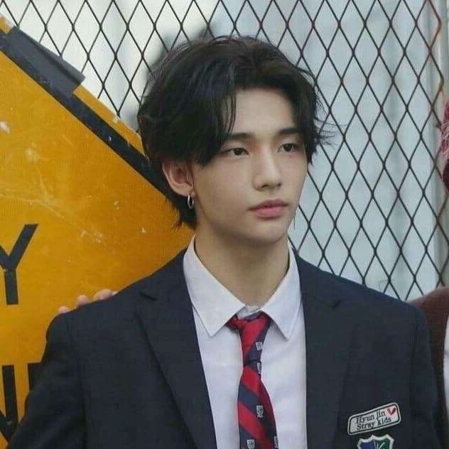 hwang hyunjin-crush thumbnail