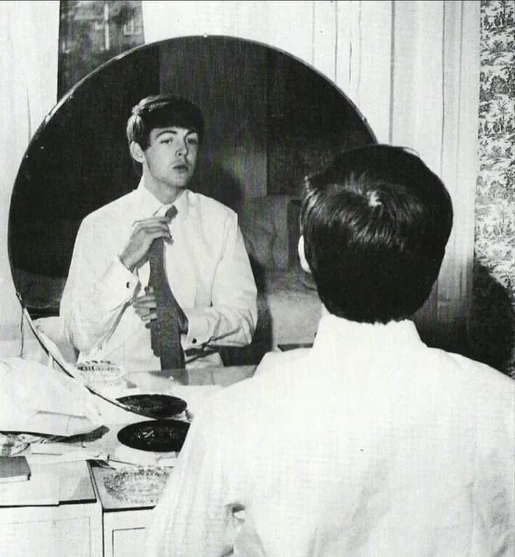 Paul McCartney thumbnail
