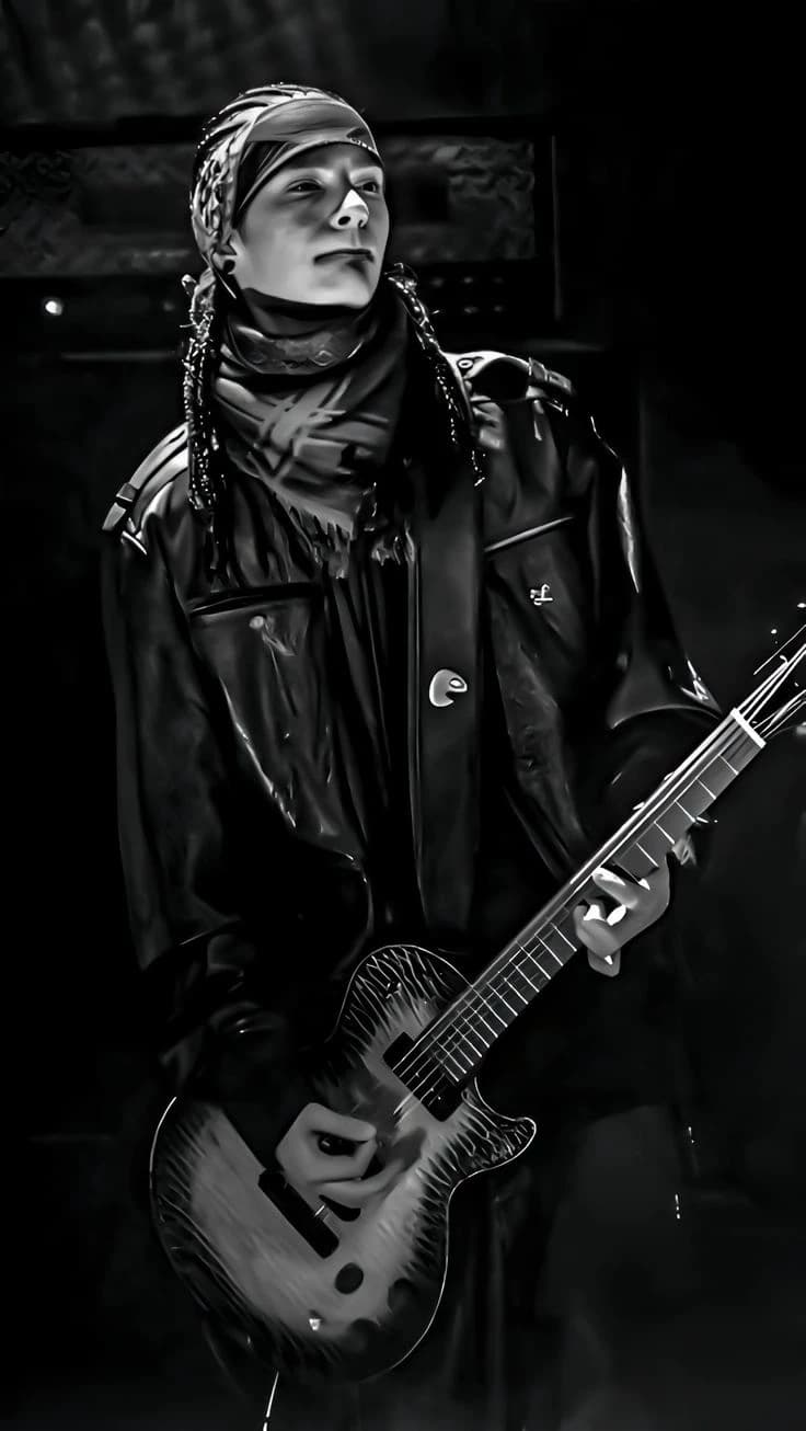tom kaulitz vampiro 🦇 thumbnail