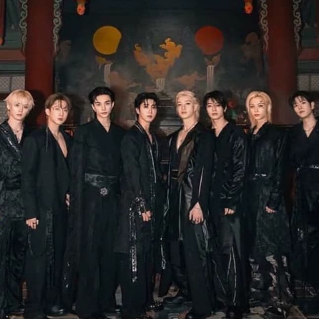 Stray Kids thumbnail