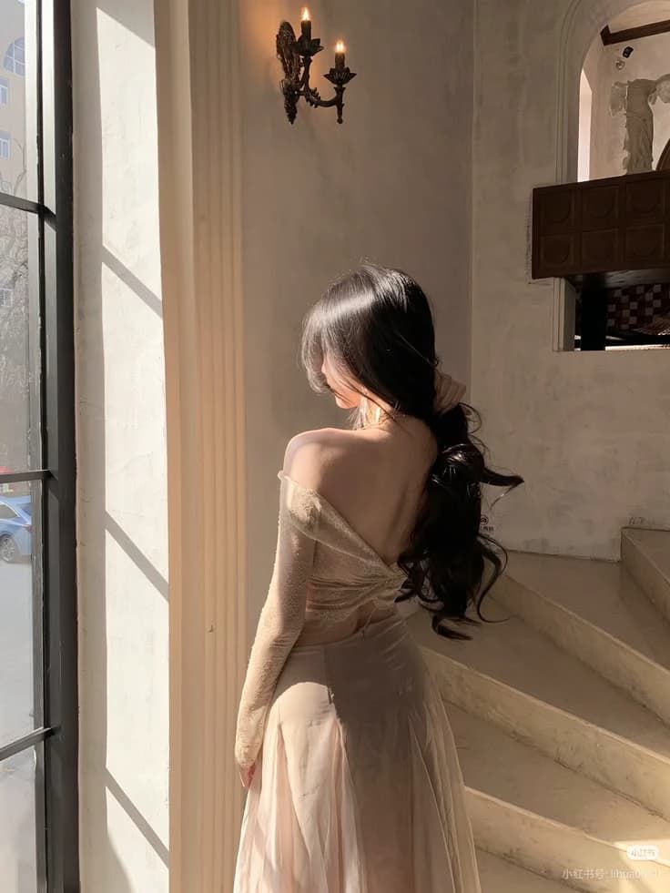 Celeste Hermès thumbnail