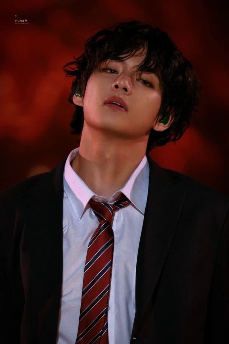 taehyung ♥️🔥🖤🌑 thumbnail