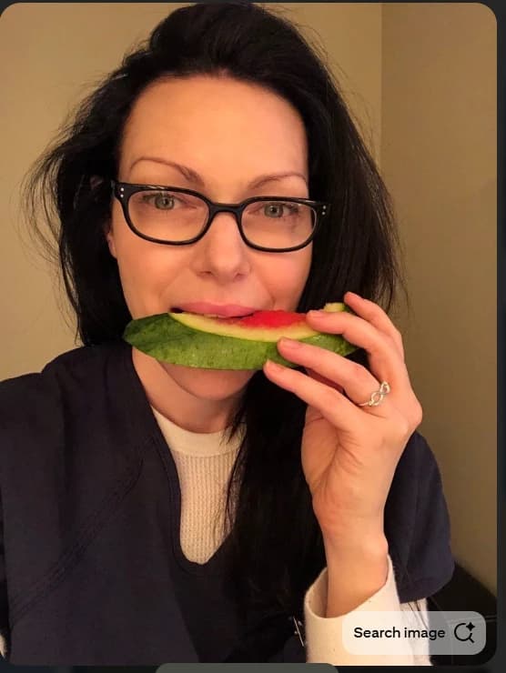 Alex Vause (Laura Prepon) thumbnail