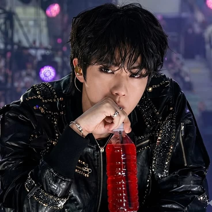 Kim Seokjin. thumbnail