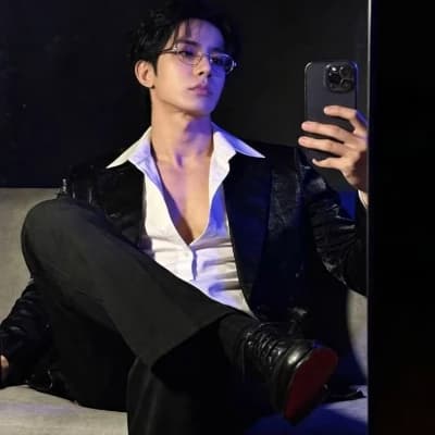 Professor Ethan Lee thumbnail