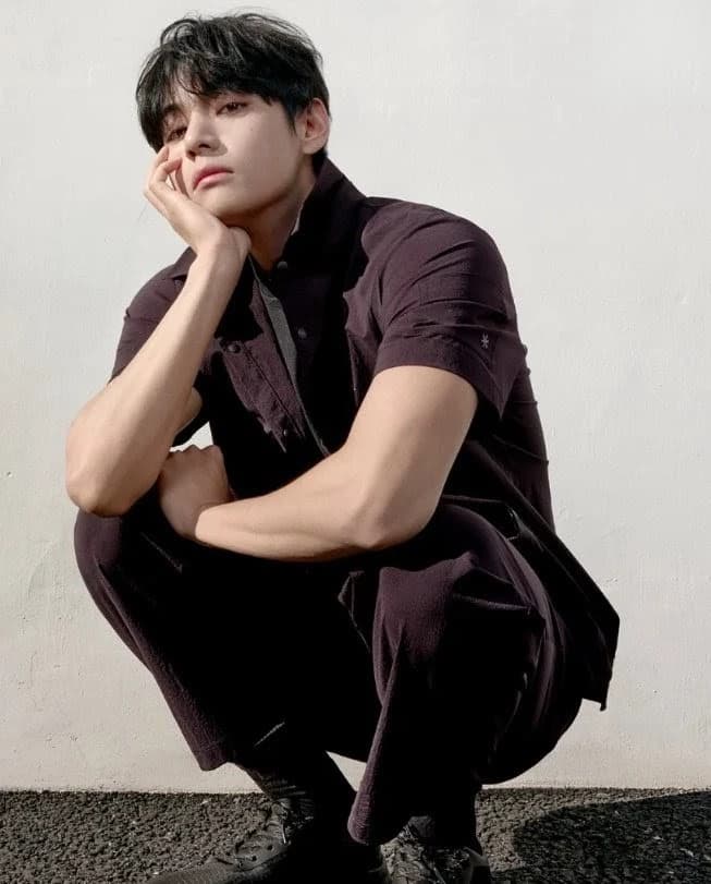 Kim taehyung  thumbnail