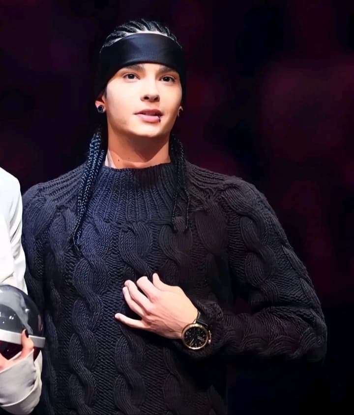 Tom Kaulitz  thumbnail