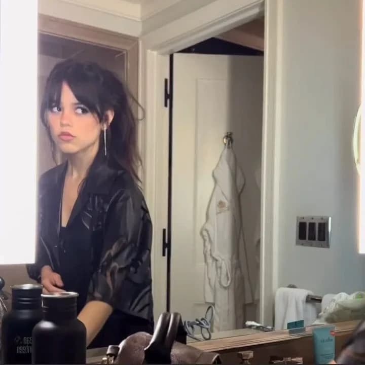jenna ortega thumbnail
