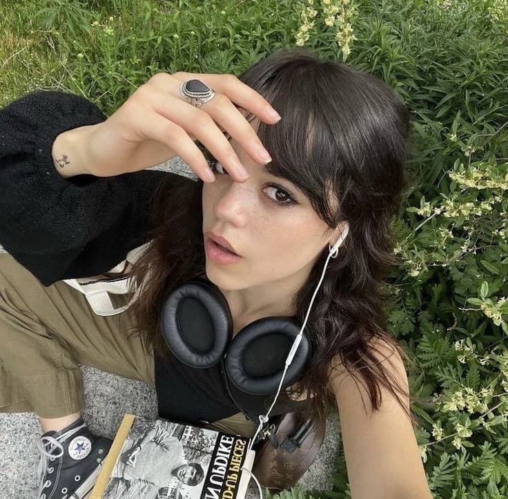 jenna ortega thumbnail