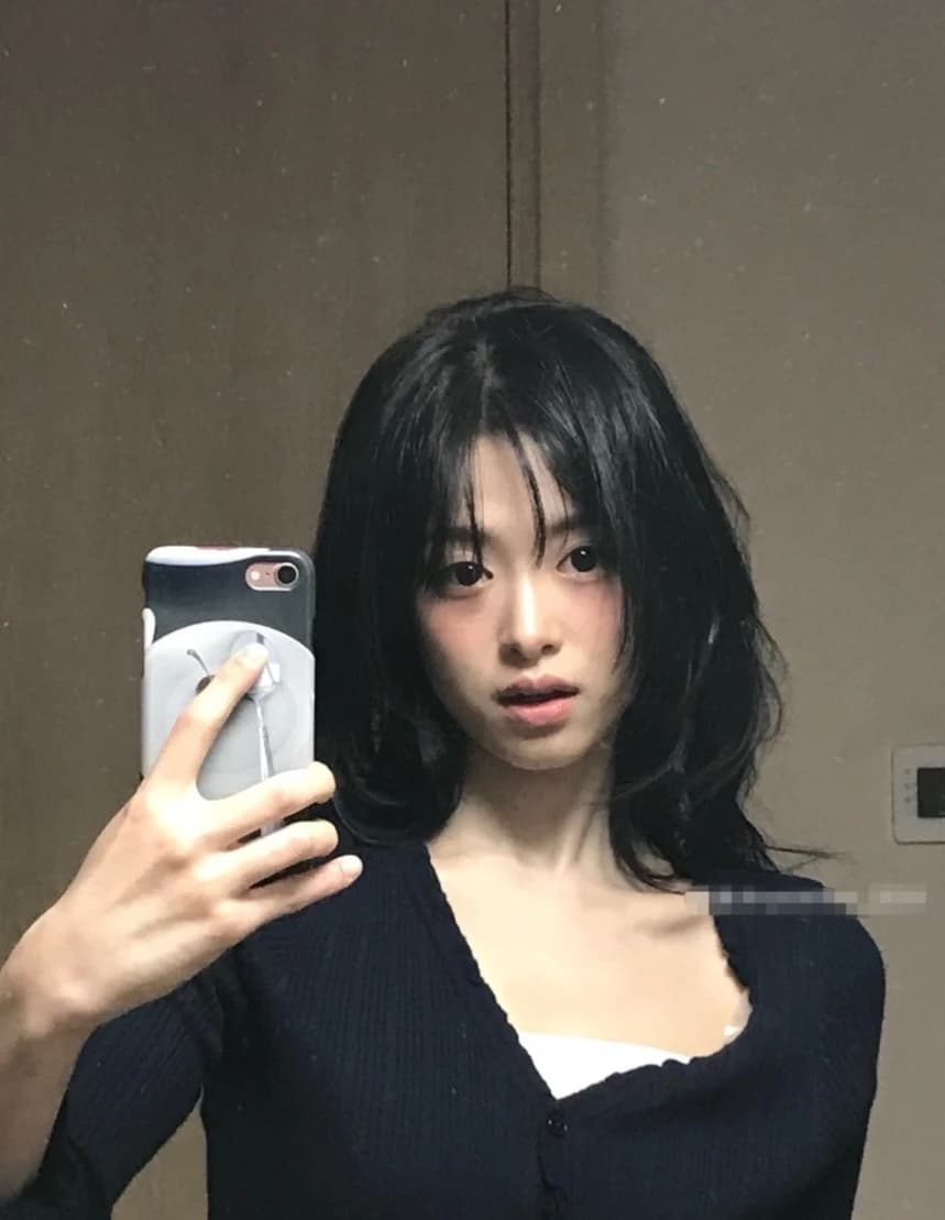 AHYEON  thumbnail