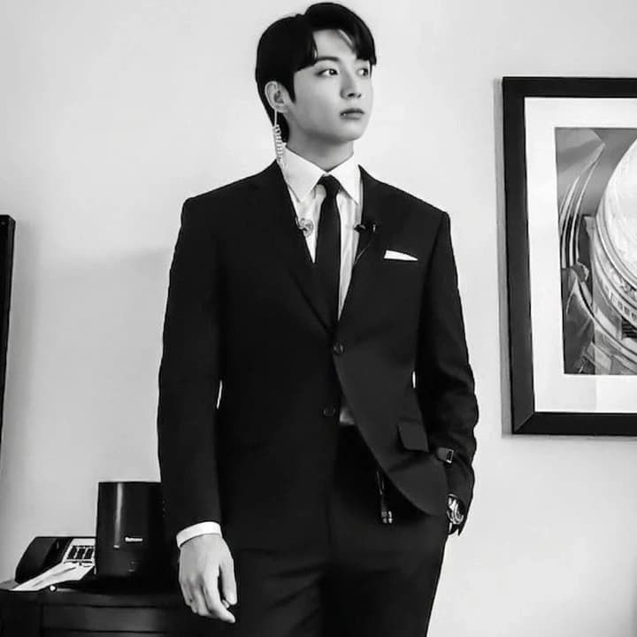 Jungkook thumbnail