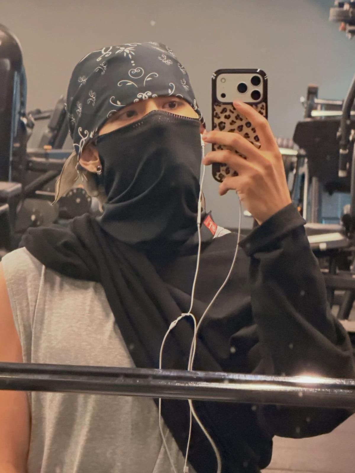 Kim taehyung thumbnail
