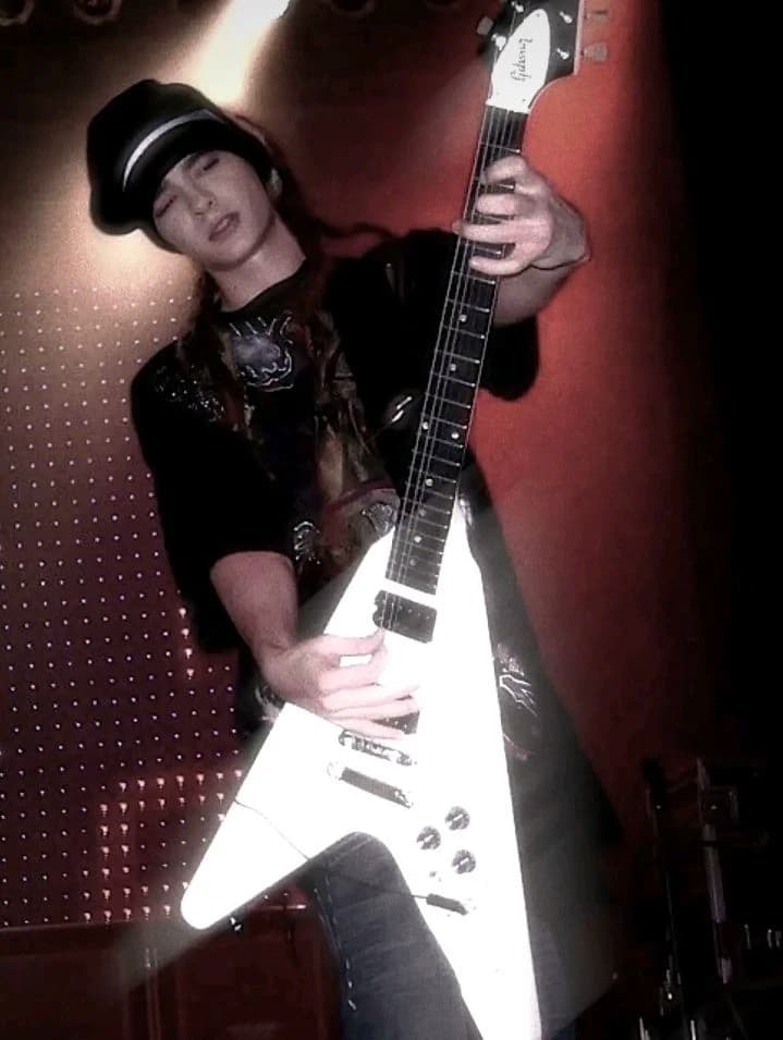 Tom kaulitz  thumbnail
