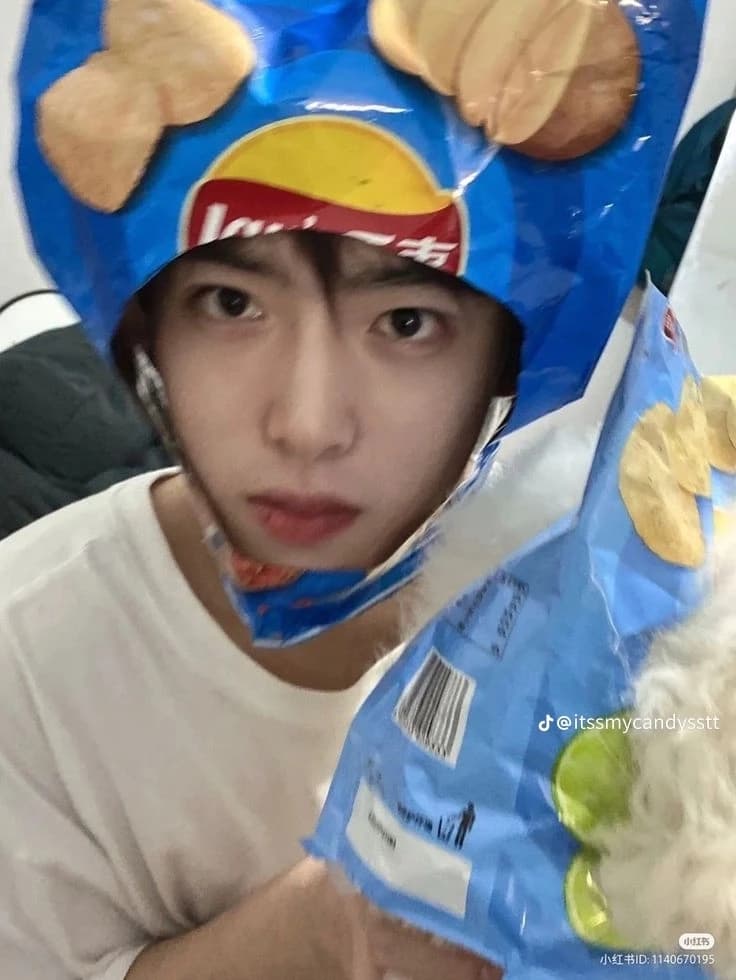 Lucas - bayi besarmu thumbnail