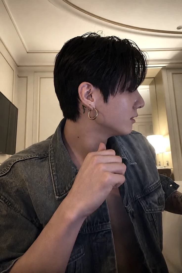 Jungkook thumbnail