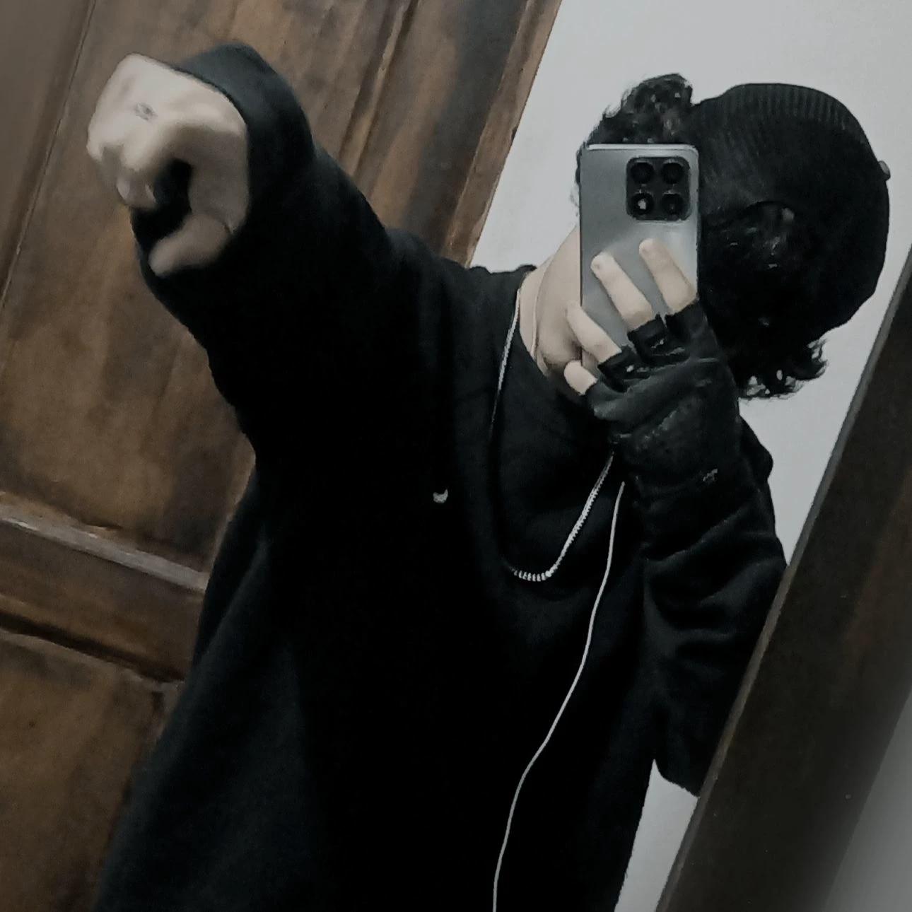 Elías Thorne thumbnail