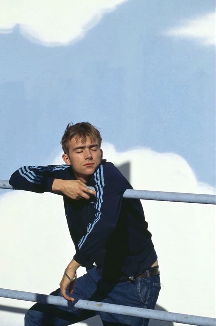 Damon Albarn  thumbnail