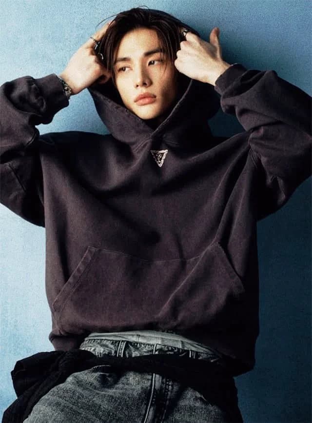 hyunjin - thumbnail