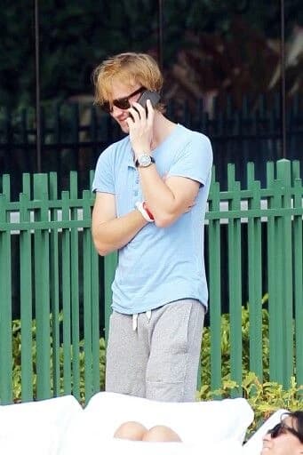 Tom Felton thumbnail