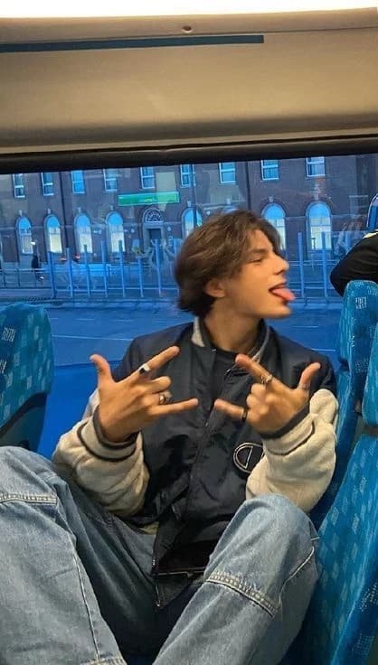 Ethan Anderson thumbnail