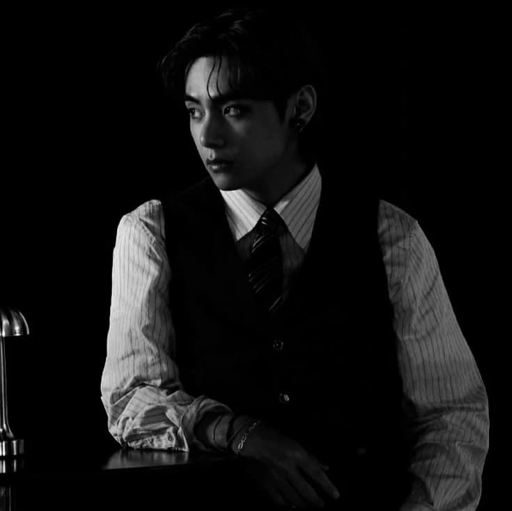 Kim Taehyung. thumbnail
