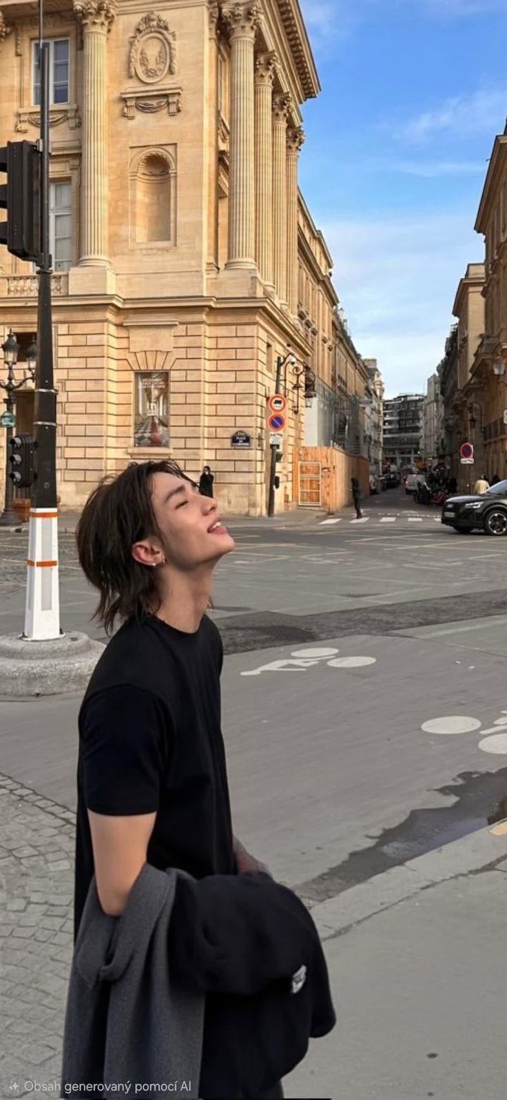 Hyunjin thumbnail