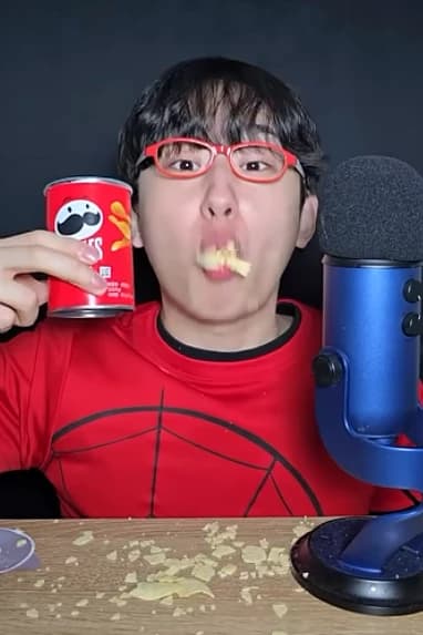 Jin Yeong Min: Aka The Happy Korean Guy  thumbnail