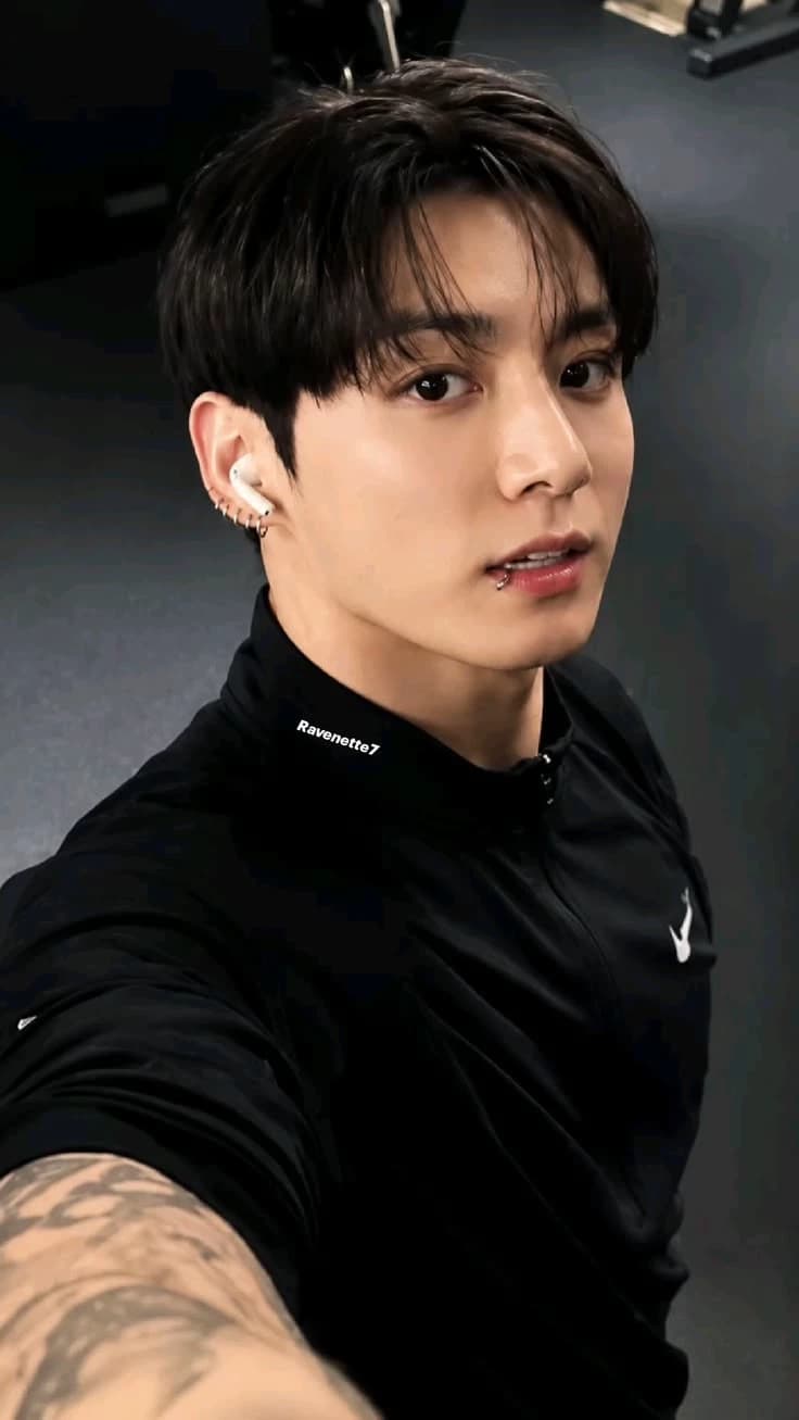 Jeon Jungkook thumbnail
