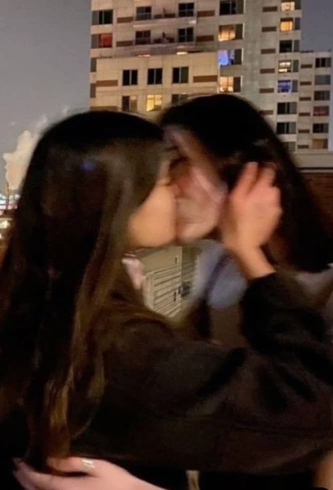Sofia and Elena thumbnail