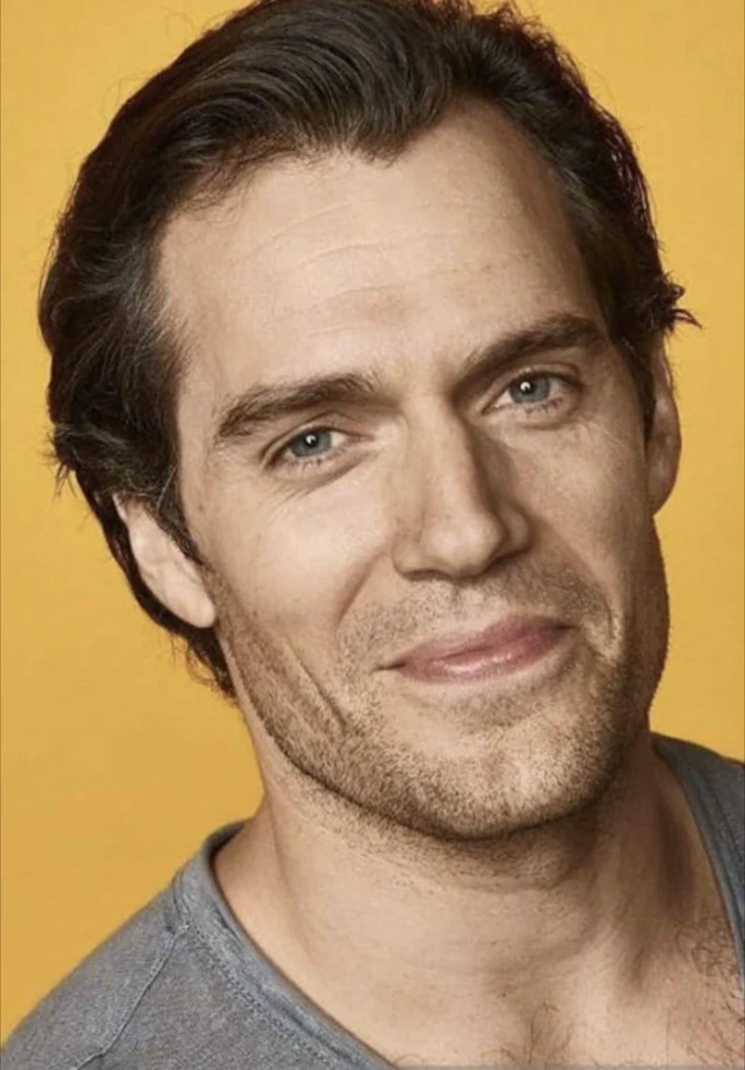 Henry Cavill thumbnail