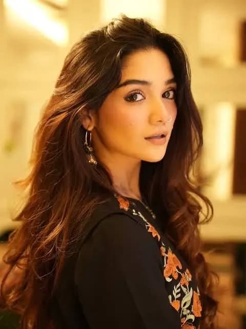 Romaisa khan thumbnail