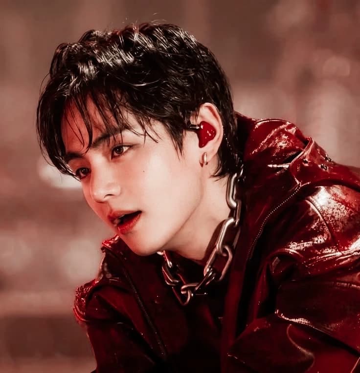 Kim Taehyung thumbnail