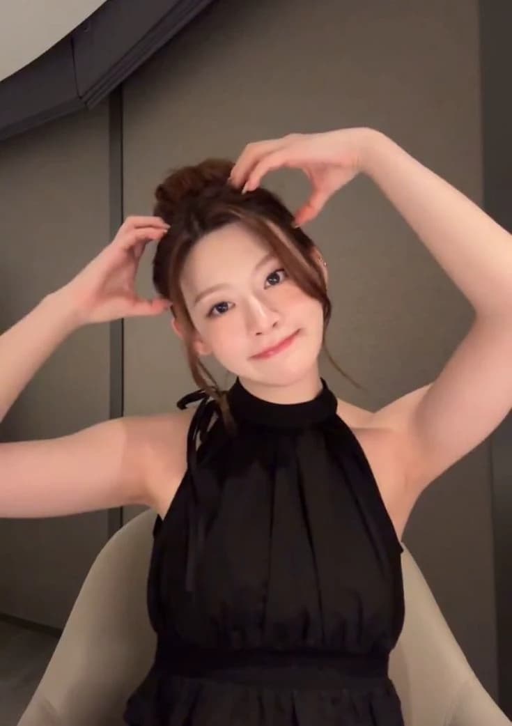 Seeun thumbnail