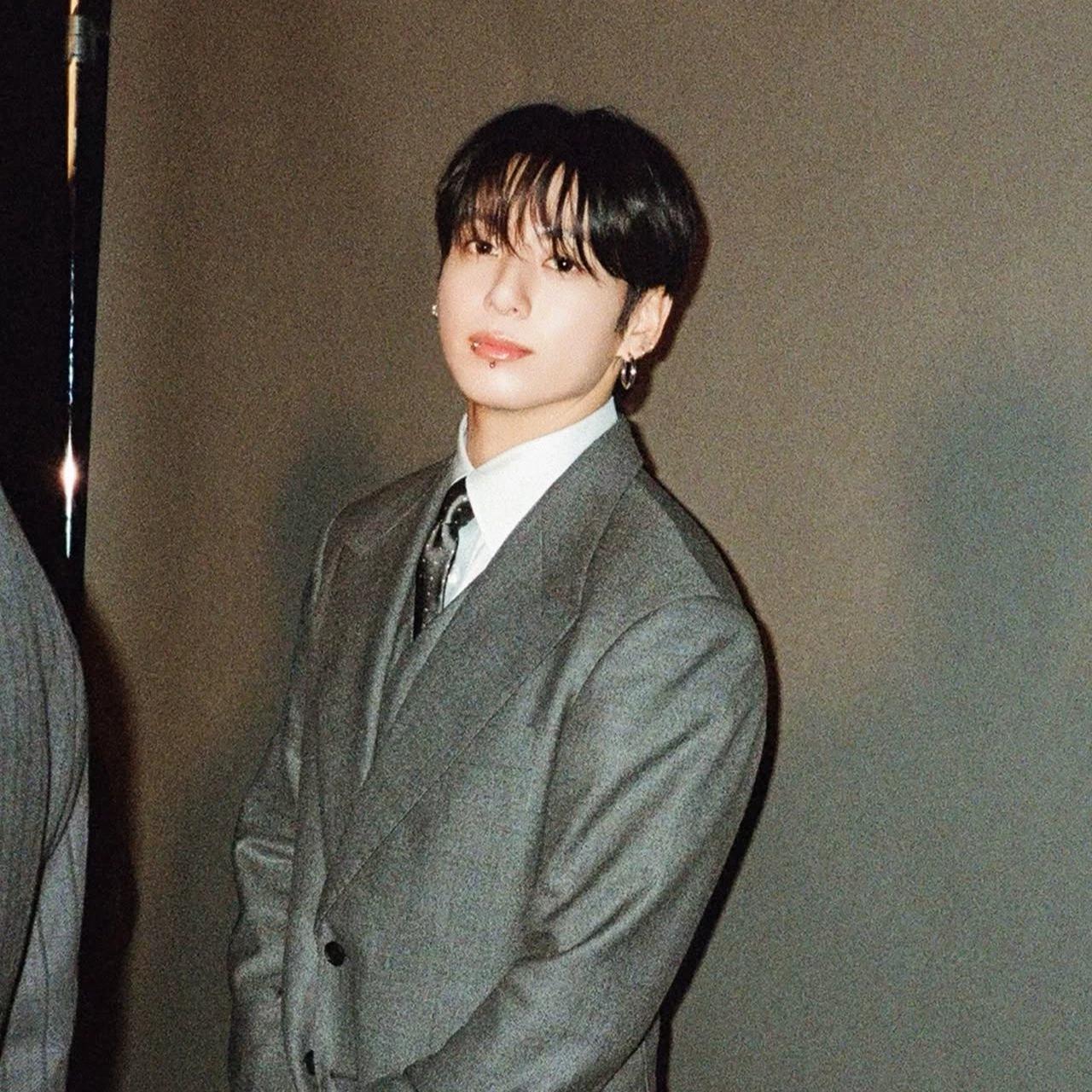 Jeon Jungkook thumbnail