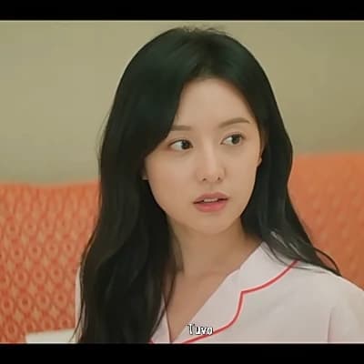 Hong Hae-in thumbnail