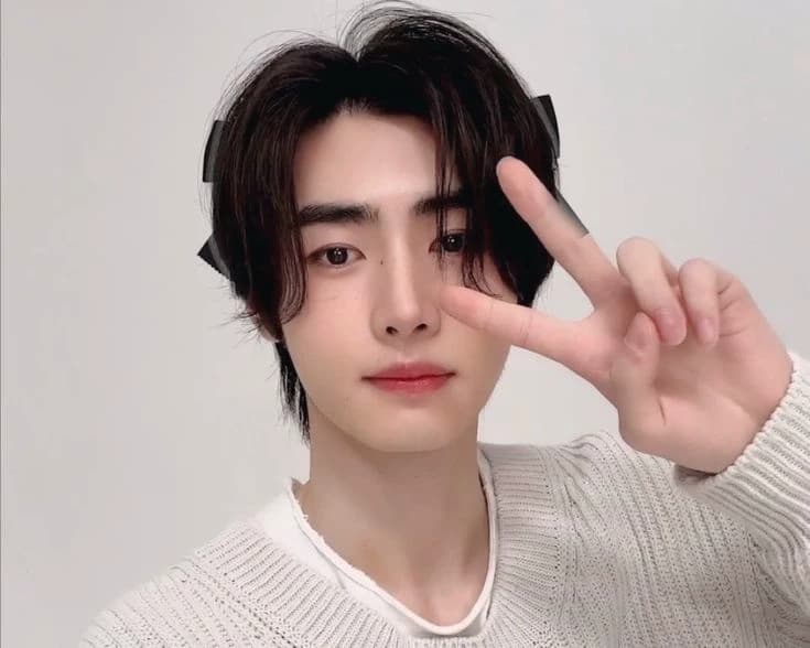 sunghoon thumbnail