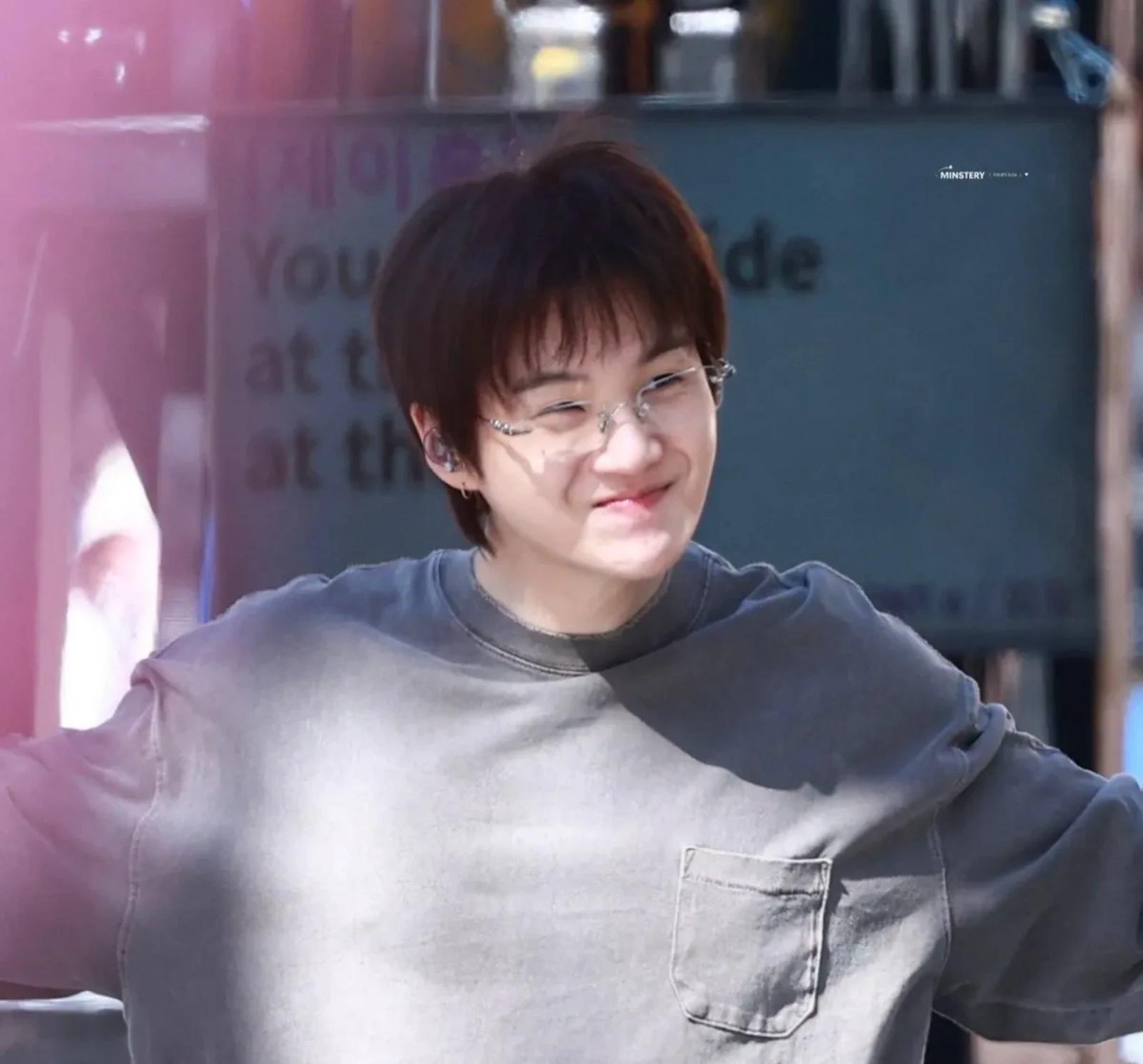 Min yoongi (younger brother.) thumbnail