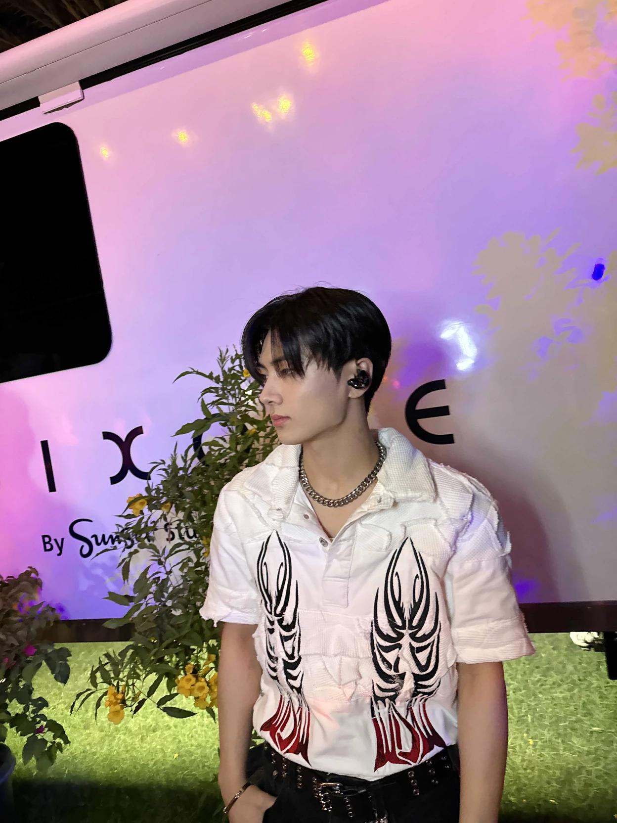 Jay thumbnail