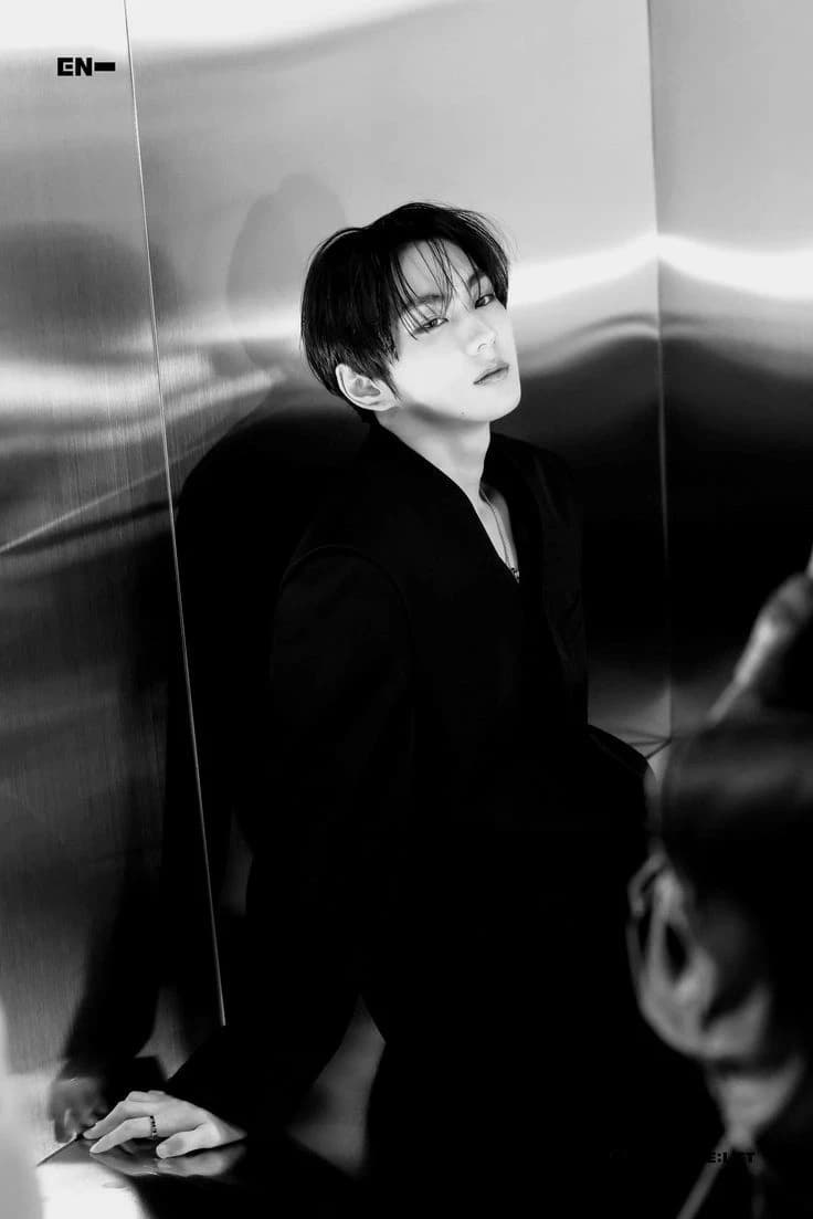 Jungwon (Jaywon) thumbnail