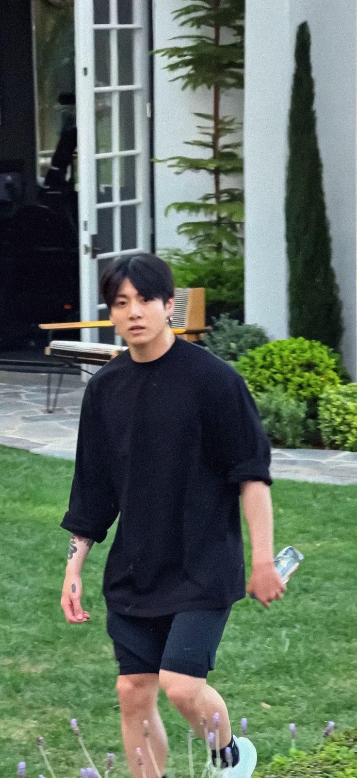 Jungkook thumbnail