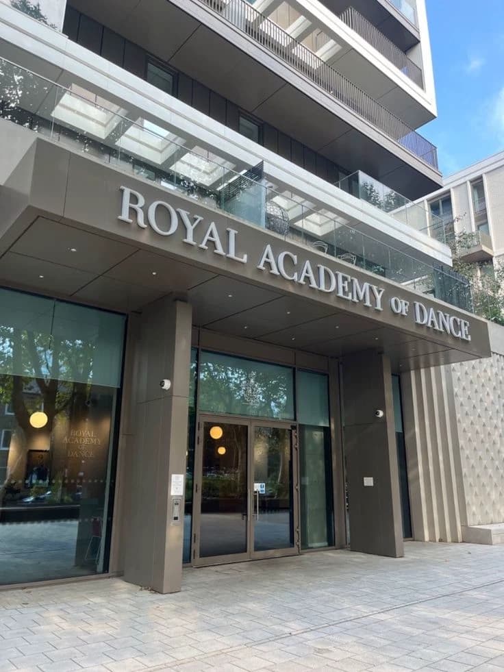 the royal academy (ballet) thumbnail