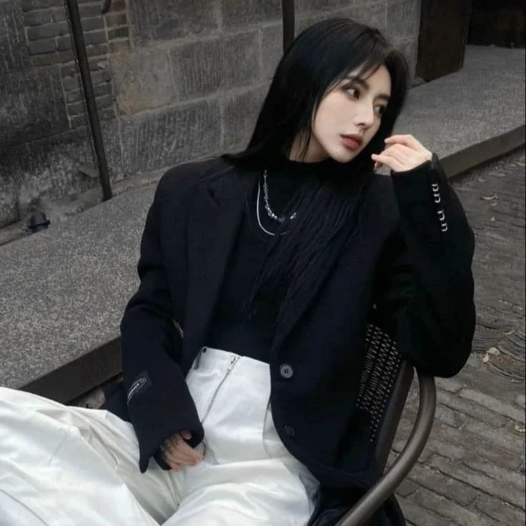 Lisa thumbnail