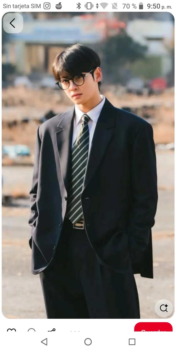 Lee suho thumbnail