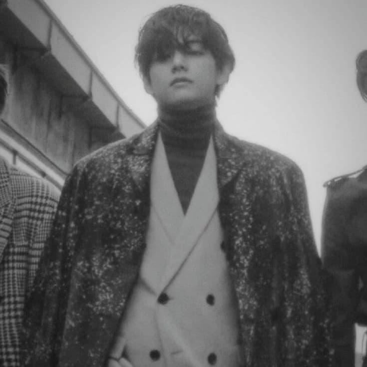 Kim Taehyung thumbnail