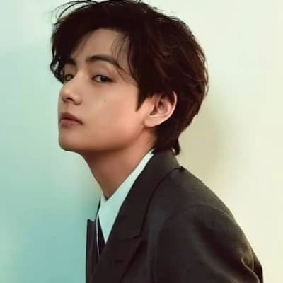 Kim Taehyung thumbnail