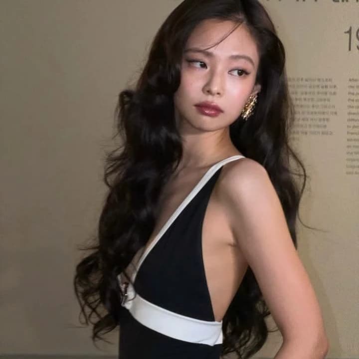 Jennie Kim thumbnail