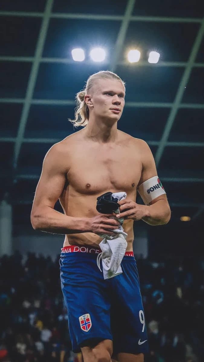 Erling Haaland thumbnail