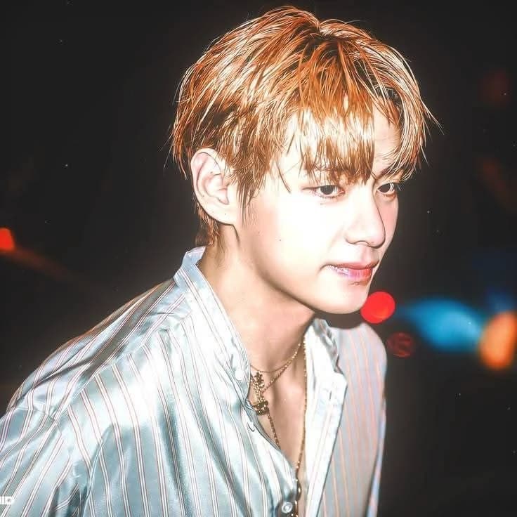 Kim Taehyung (V) thumbnail