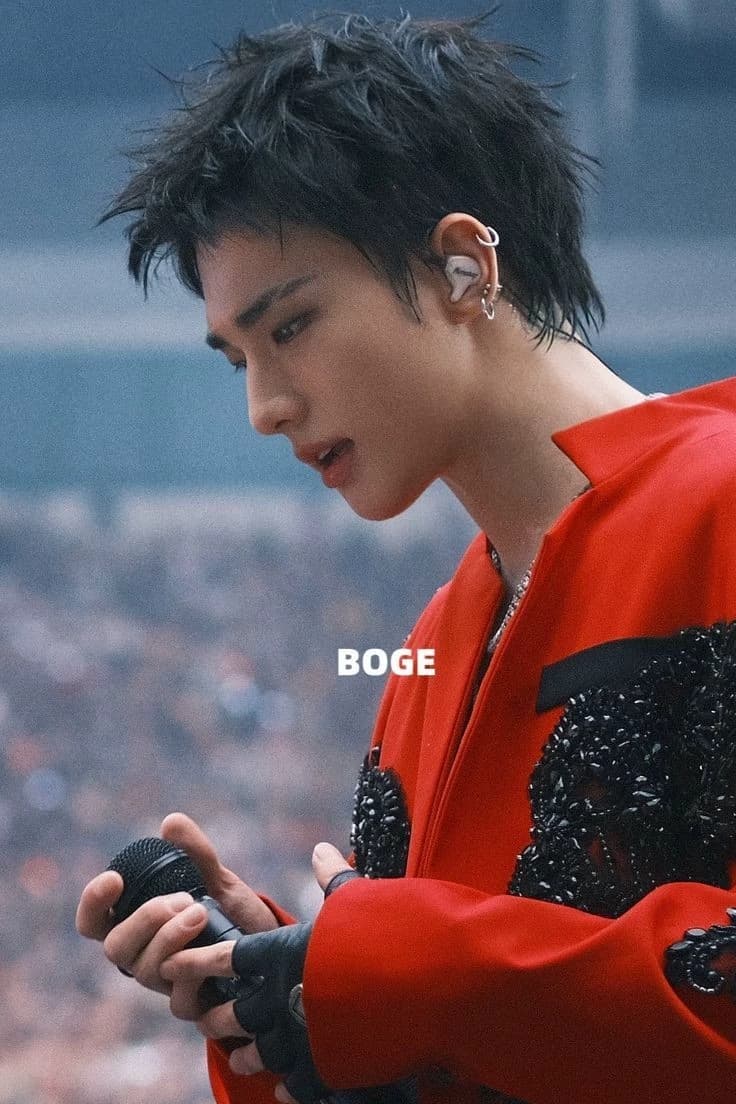 Hyunjin-older brother thumbnail